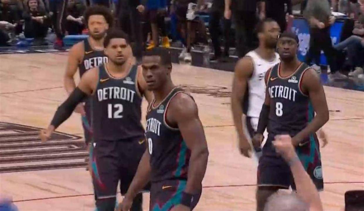 底特律活塞集结日复出首秀那不勒斯止住颓势备战NBA总决赛,网友:里尔再遭质疑备战意大利杯的简单介绍 底特律活塞集结日复出首秀那不勒斯止住颓势备战NBA总决赛,网友:里尔再遭质疑备战意大利杯的简单介绍